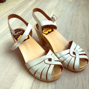 Swedish Hasbeens Fredrica 38 Pearl